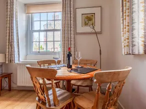 The Cottage - Image 4