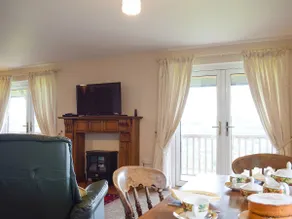 The Lodge - Image 3