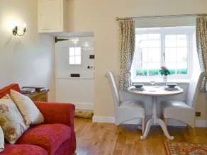 Hill View Cottage - Image 4