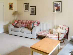 Middle Cottage - Image 4