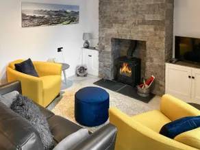 Cosy Cottage - Image 2