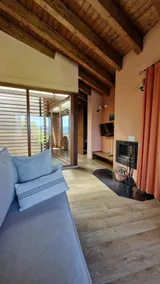 Ca l'Estamenya, Els Munts Apartment - Image 2