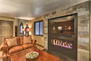 Modern Home w/ Patio: 3 Mi to Beaver Creek Resort! - Image 5