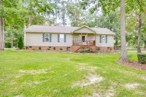 Chapin Home Near Boat Launch & Lake Murray! - Image 4