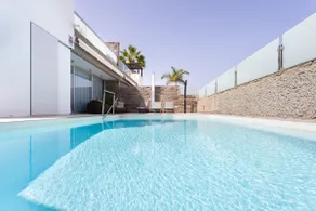 Espaciosa villa totalmente equipada con barbacoa, jardín y terraza | Cerca de la playa - Image 4