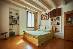 01.05 Bassano Antiche Mura (2nd Floor) - Image 4