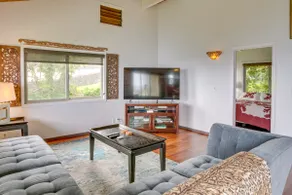 Hilo Home w/ Private Deck + Stunning Ocean Views! - Image 4
