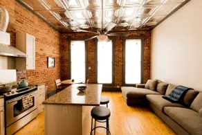 Sunny Downtown Condo above the Coffee Shop - Image 3