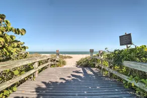 Pet-Friendly Home in Vero Beach, 1 Mi to Beach! - Image 3