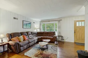 3BR Dog Friendly | WoodStove | Deck | Firepit - Image 2