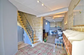 Maison Birgu à Vittoriosa avec vue sur le balcon du grand port | EPL 6B - Image 3