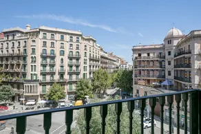 Sweett | Midtown Gaudi - Image 3