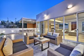Villa Dea: Indoor heated Pool with Valley Views - Image 4