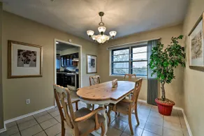 Pet-Friendly Missouri City Home w/ Fenced-In Yard! - Image 2