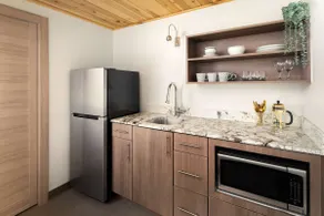 Nama-Stay Suite 1 | King, 5 Min to Zion NP - Image 5