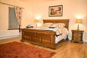 Glenshane Country House - Image 4