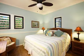 Breezy 2BR retreat steps from Lydgate Beach Park - Image 4