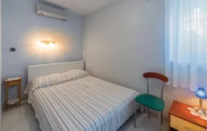 Amazing Apartment in Opatija With Wifi and 2 Bedrooms - Image 4