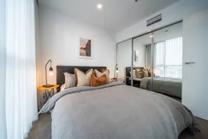 Sky High on Grote - An Elevated Inner-City Stay - Image 3