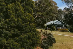 Jimmys Cabin - Kangaroos, Kookaburras, sleeps 4! - Image 2