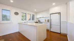 Lighthouse Unit 2 - Lifestyle Yamba - Image 4