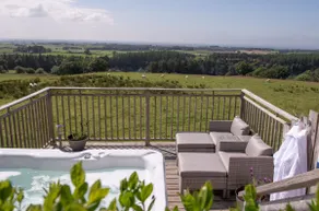 Gill Cottage (Hot Tub) - Image 3