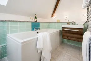 Gill Cottage (Hot Tub) - Image 2
