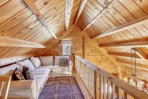 Aspen's Run: 3 br log cabin, wood stove, deck, firepit, window a/c by Stowe Country Homes - Image 3