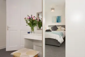 Ty Arthur: Ground-Floor Apartment for Two in Aberffraw | Managed by Anglesey Holiday Lettings - Image 4