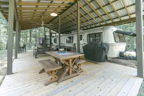High Point Hide-A-Way w/ Internet and a Hot Tub! - Image 5