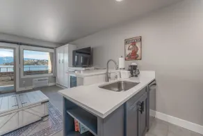 Grandview Lake 518! Condo de luxe 2bed / 1bath Waterfront, peut accueillir jusqu'à 6! - Image 4