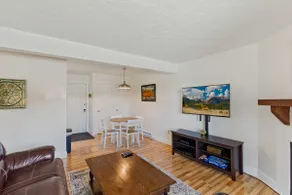 Mountainside Condo: King Bed/Hot Tub/On Free Bus Route/Fireplace - Image 3