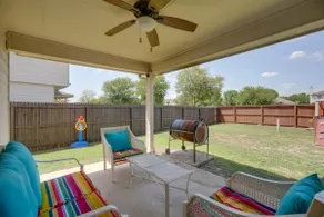 Near SeaWorld! Modern Family Home w/ Pool Access - Image 2