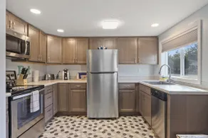 S1 - Epic - Surf Inn 2 bed, 1 bath - Image 3