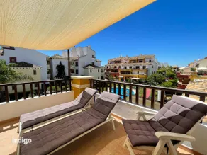 Modern Duplex - Large Sunlit Terrace - BIS02 - Image 2
