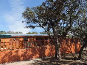 The Luxury Cabin - Image 3