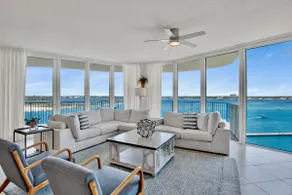 Stylish 3/3 plus Media/Bunk Room! Amazing views! - Image 2