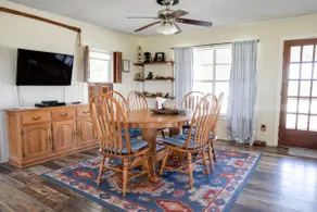350 acres Bedstefar Farmhouse! 1/4 mile af floden og 40 minutter fra TCU!- se vid - Image 5