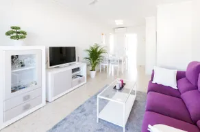 Belle propriété de 2 chambres. Piscine. Wifi - Location réservée familles - Image 2