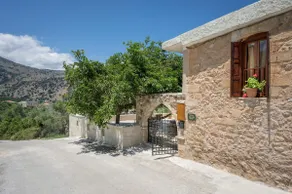 Pagonas Traditional House - Image 2