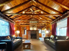 Charming Lake Front Log Cabin - Image 3