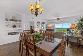 Gorgeous Unit - Resort Complex- Walk To the Beach - Image 2