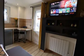 Studio-Superior-Private Bathroom-Patio View - Image 3