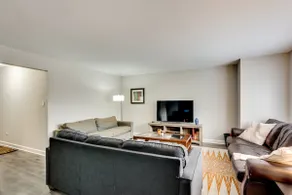 3 Br/2 Ba W/ Building Laundry by Il Med District - Image 5