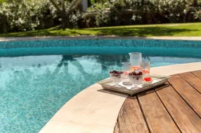 VILLA ULIVO with pool and private garden, just 500 meters from the sea - Image 5