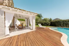 VILLA ULIVO with pool and private garden, just 500 meters from the sea - Image 4