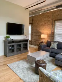 Cozy Loft Retreat for Two - Image 5
