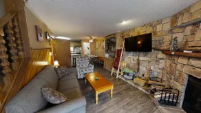 Rose Rock Mountain View - In Town - Pet Friendly - Wood Fireplace - Wifi - Washe - Image 3