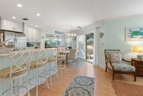 Fantastiska 3 sovrum Harbour Oaks Condo inom 1/2 mil till byn och 3/4 mil till stranden - Image 3