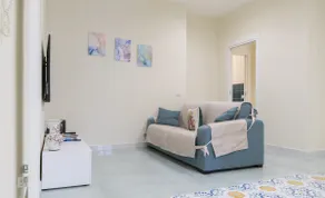 SorrentoVibes - Modern Apartment with Terrace, Swimming Pool&Tennis - Image 3